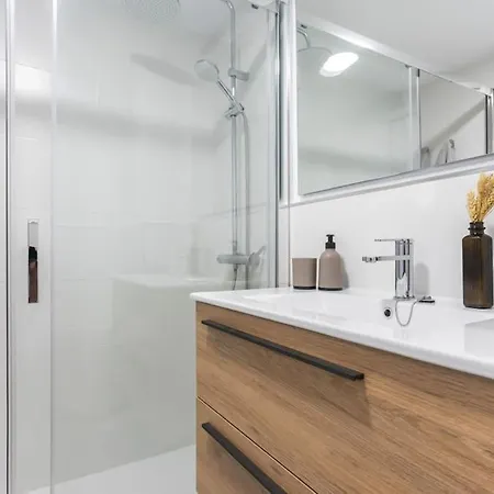 Lägenhet Marques De Urquijo Gijón