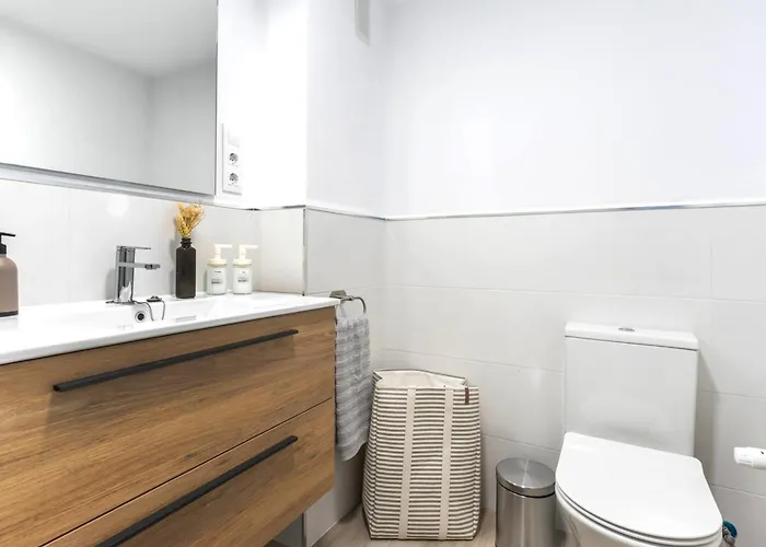 Marques De Urquijo *